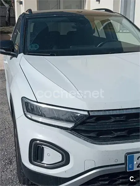 Usado VW T-Roc Life 110 CV (80 kW) 2023 Blanco SUV