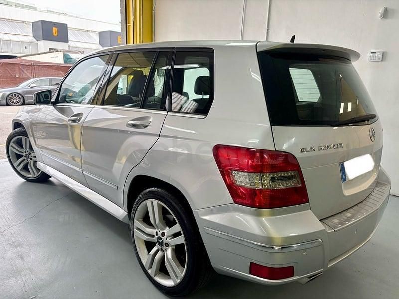 Usado Mercedes GLK320 224 CV (164 kW) 2009 Gris / plata SUV