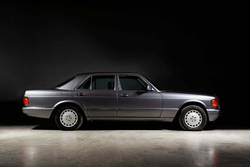 Usado Mercedes 300 SE 180 CV (132 kW) 1986 Gris