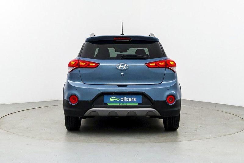 Usado Hyundai i20 Active 120 CV (88 kW) 2016 Azul SUV