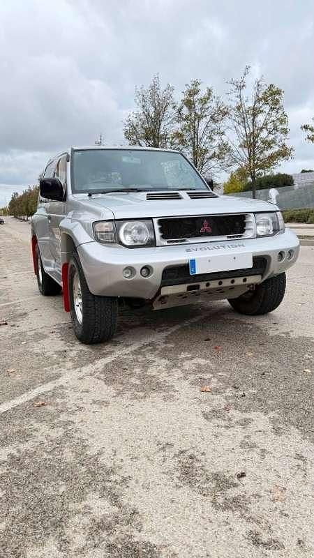 Usado Mitsubishi Pajero 280 CV (205 kW) 1999 Gris SUV