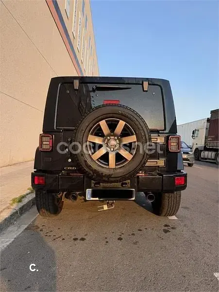 Usado Jeep Wrangler Unlimited Sahara 200 CV (147 kW) 2017 Negro SUV