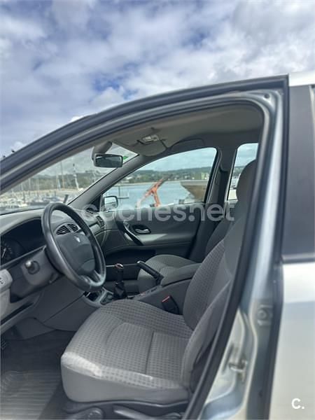 Gris / plata Usado 2003 Renault Laguna II Expression Berlina | 3700 € (Precio justo) - Imagen 1/1