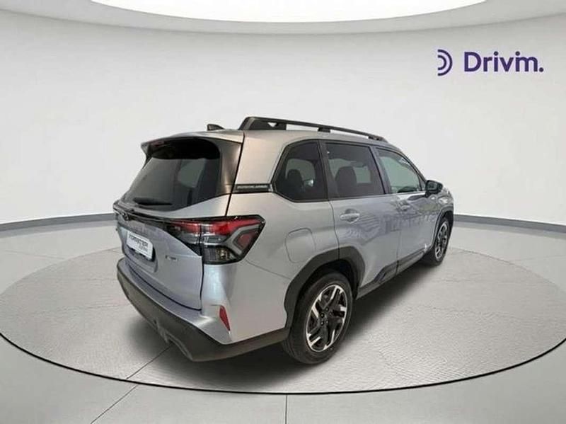 Nuevo Subaru Forester 137 CV (100 kW) 2025 Plateado SUV