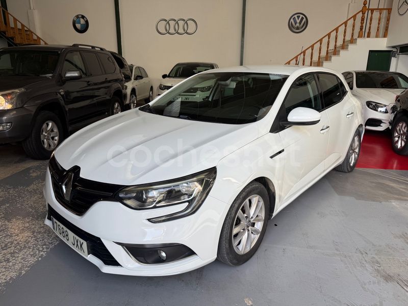 Blanco Usado 2018 Renault Mégane IV Business Berlina | 9900 € (Buen precio) - Imagen 1/4
