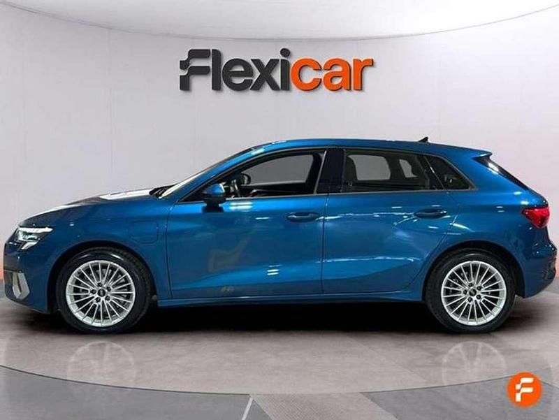 Usado Audi A3 Sportback e-tron Advanced 204 CV (150 kW) 2021 Azul Utilitario