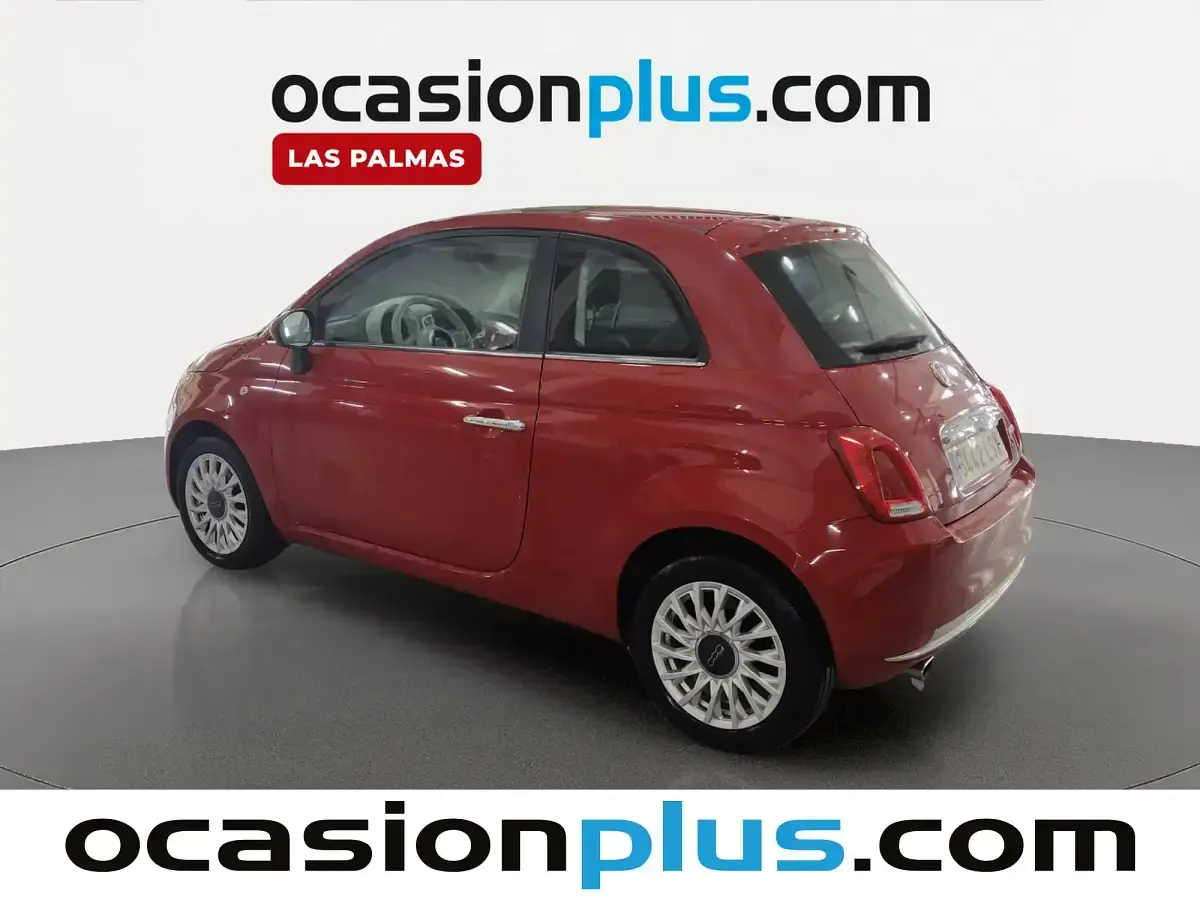 Usado Fiat 500 Dolcevita 70 CV (51 kW) 2021 Rojo Utilitario