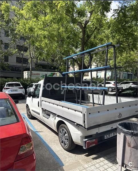 Usado Fiat Doblò 105 CV (77 kW) 2012 Blanco Monovolumen