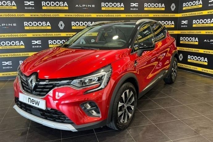 Usado Renault Captur Techno 90 CV (66 kW) 2024 Rojo SUV
