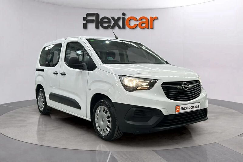 Blanco Usado 2019 Opel Combo Selective Monovolumen | 9990 € (Precio justo) - Imagen 1/4