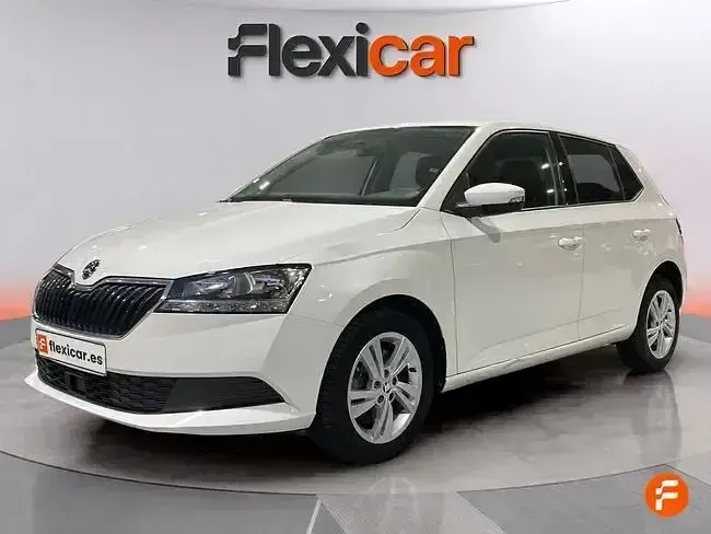 Usado Skoda Fabia Ambition 110 CV (80 kW) 2020 Blanco Utilitario
