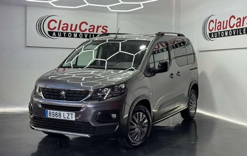 Usado Peugeot Rifter Allure 131 CV (96 kW) 2022 Gris Monovolumen