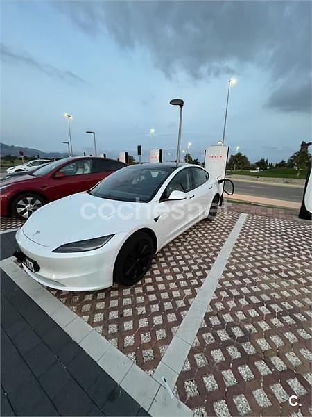Eléctrico Usado 2024 Tesla Model 3 RWD Berlina | 32.500 € (Precio justo) - Imagen 1/4