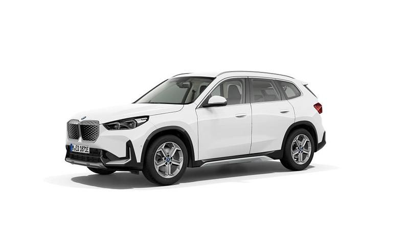 Ny BMW iX1 Comfort Edition 230 kW (313 HK) 2025 Vit SUV
