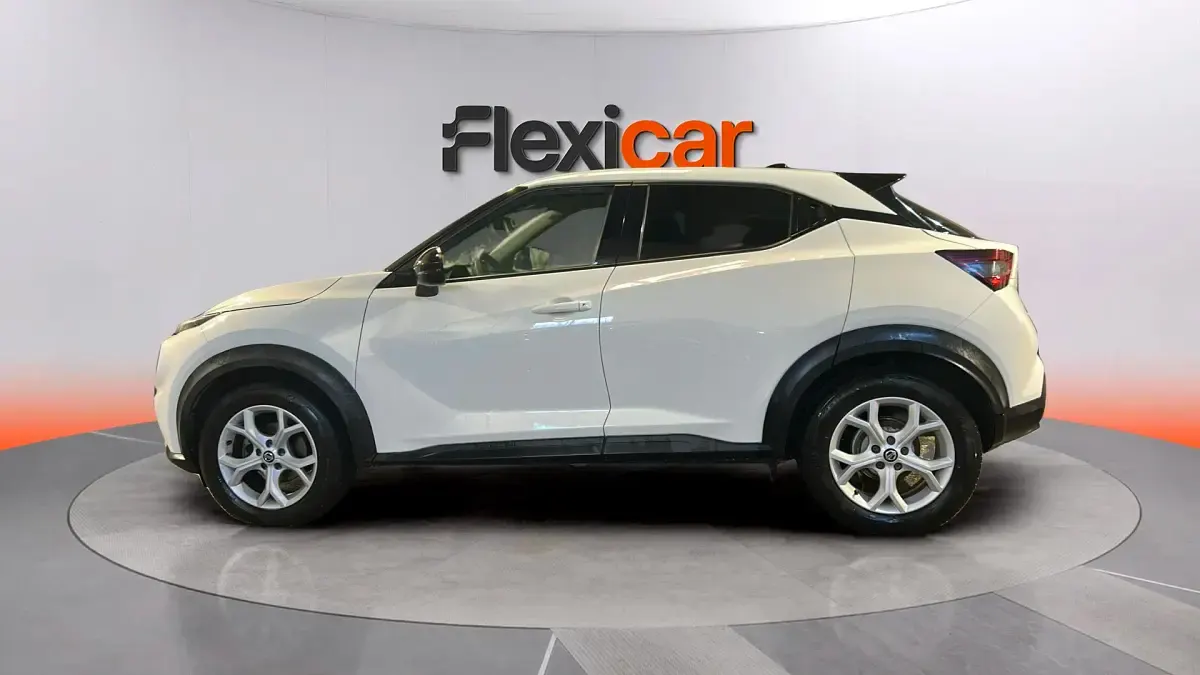 Usado Nissan Juke Acenta 114 CV (83 kW) 2021 Blanco SUV