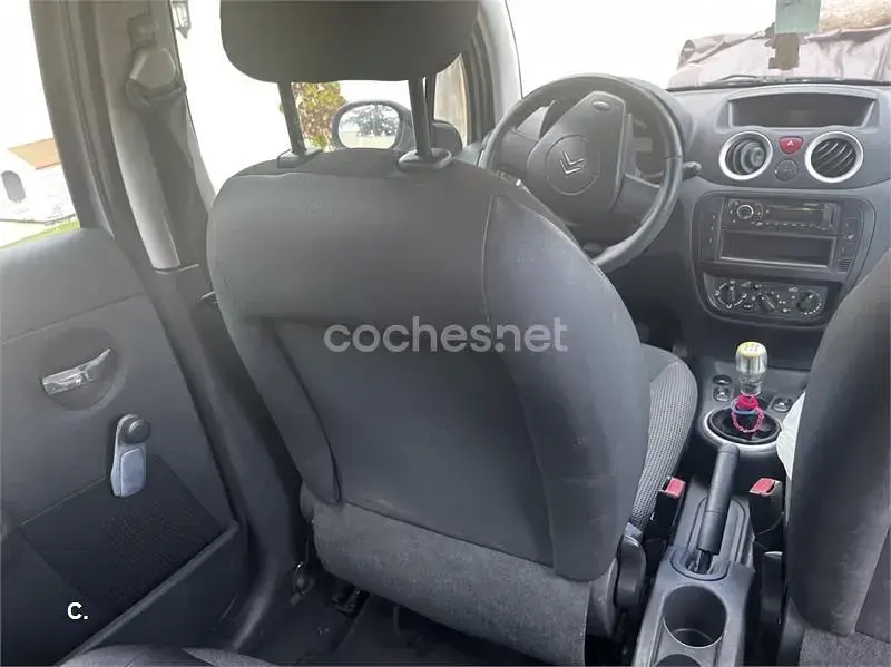 Usado Citroën C3 61 CV (44 kW) 2007 Gris / plata Berlina