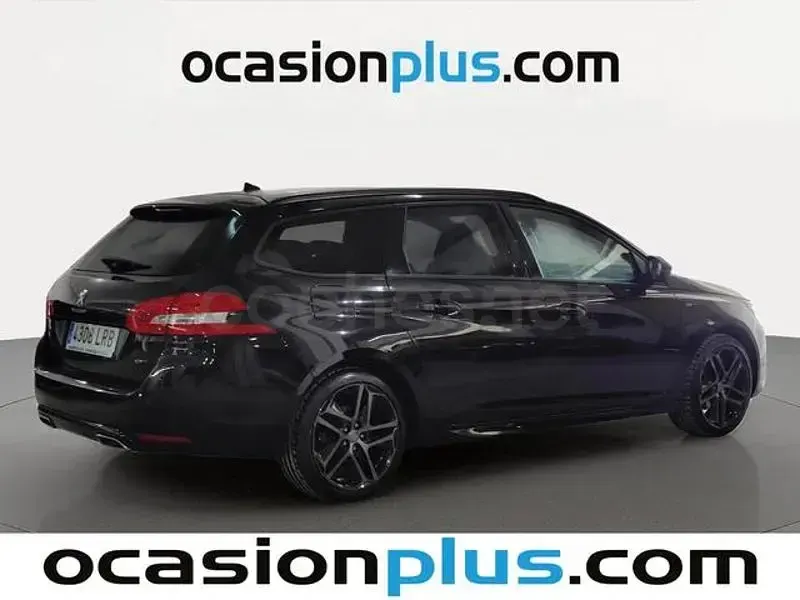 Usado Peugeot 308 SW GT 130 CV (95 kW) 2021 Negro Familiar