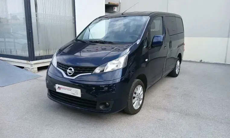 Usado Nissan Evalia Acenta 110 CV (80 kW) 2018 Azul Monovolumen