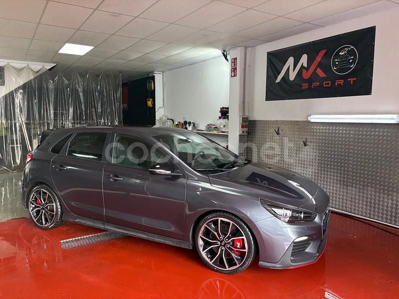 Gris / plata Usado 2020 Hyundai i30 N Performance Berlina | 23.500 € (Buen precio) - Imagen 1/4