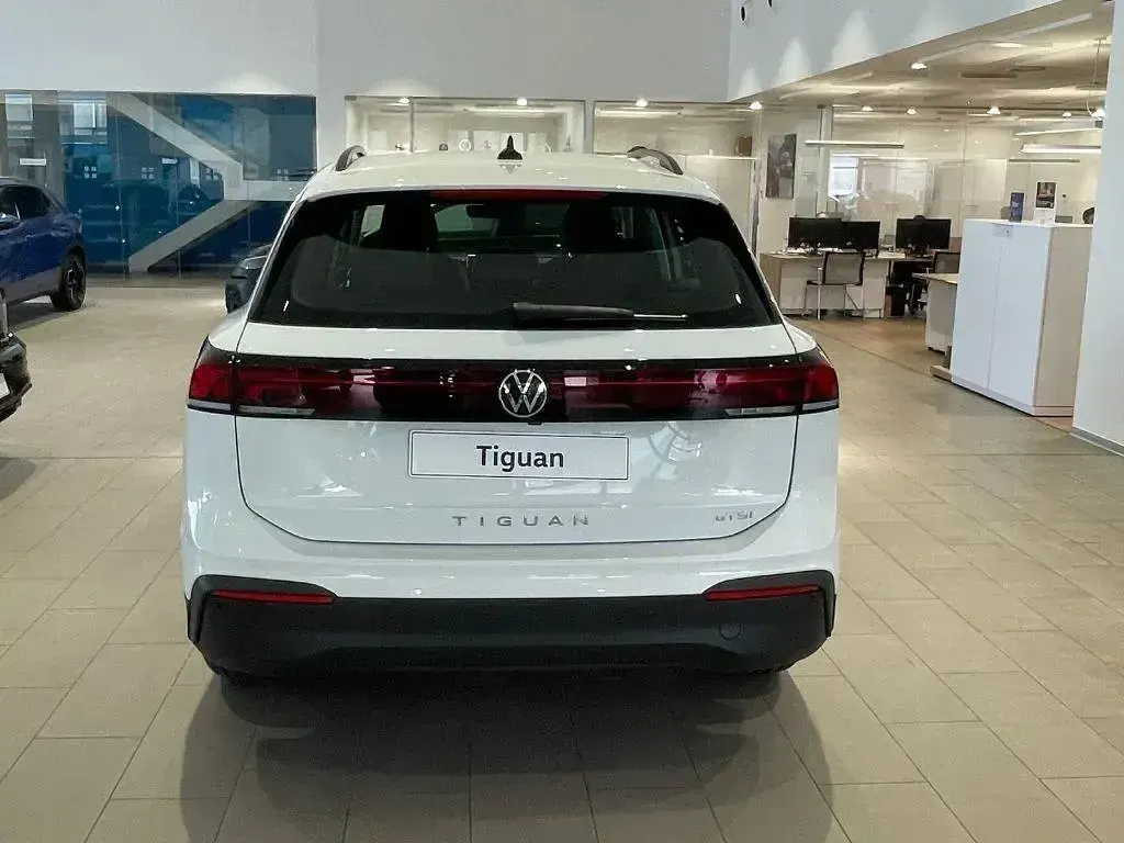 Nuevo VW Tiguan Match 150 CV (110 kW) 2026 Blanco SUV
