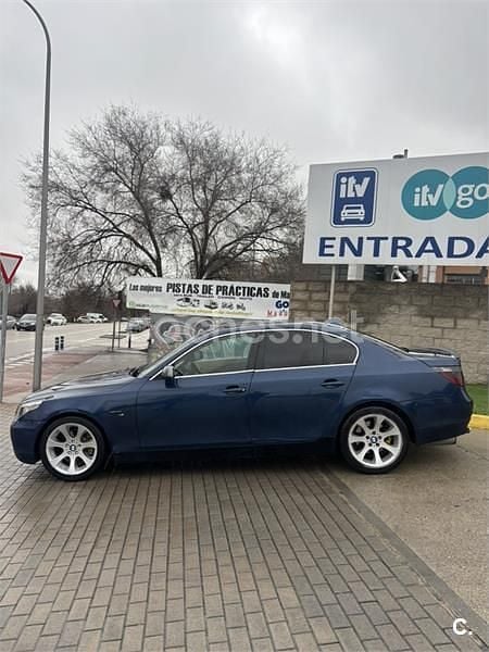 Usado BMW 525 163 CV (119 kW) 2004 Azul Berlina