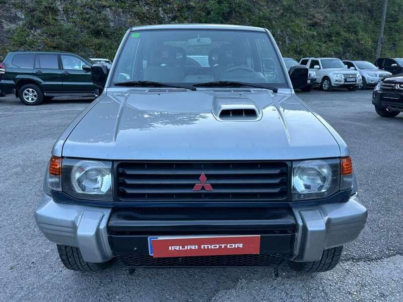 Usado Mitsubishi Montero 125 CV (91 kW) 1997 Beige SUV