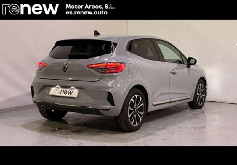 Usado Renault Captur Techno 101 CV (74 kW) 2025 Gris SUV