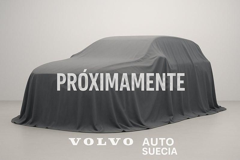 Usado Volvo XC60 Momentum 197 CV (144 kW) 2021 Gris / plata SUV