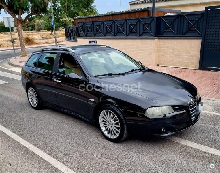 Negro Usado 2005 Alfa Romeo 156 Familiar | 1900 € - Imagen 1/4