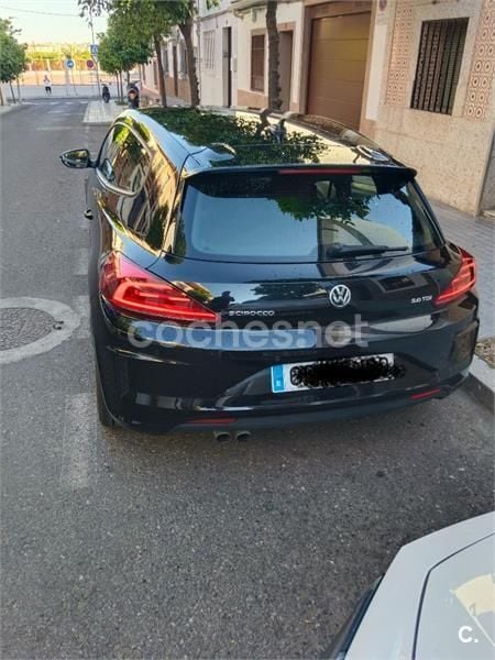 Usado VW Scirocco R-line 150 CV (110 kW) 2014 Negro Coupe