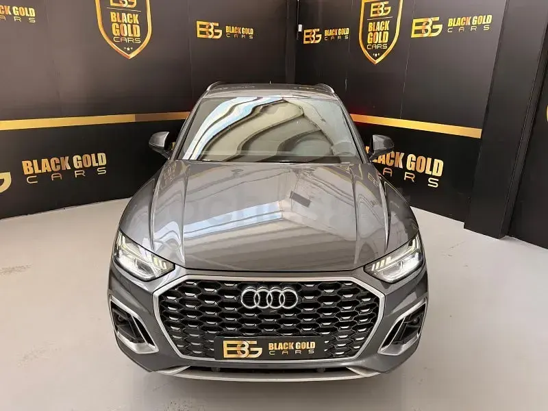 Usado Audi Q5 Sportback S-Line 204 CV (150 kW) 2022 Gris / plata SUV