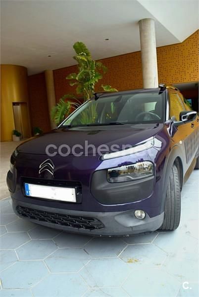 Usado Citroën C4 Cactus Feel 92 HP (67 kW) 2015 Roxo Citadino