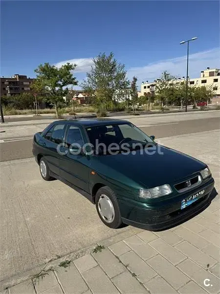 Usado Seat Toledo 100 CV (73 kW) 1997 Verde Berlina