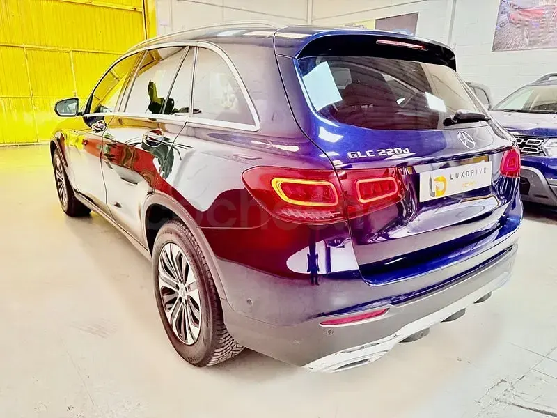 Begagnad Mercedes GLC220 194 HK (142 kW) 2020 Blå SUV