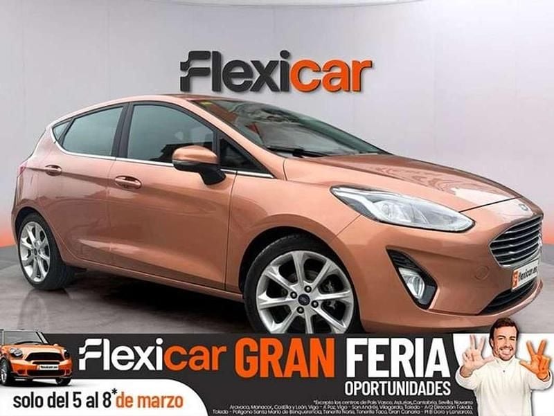 Usado Ford Fiesta Vignale 101 CV (74 kW) 2017 Blanco Utilitario