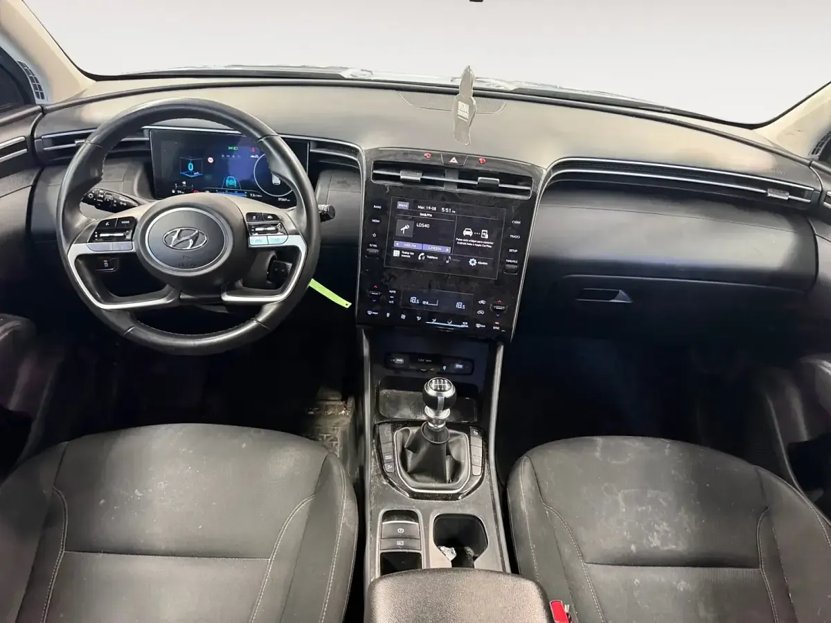 Begagnad Hyundai Tucson 150 HK (110 kW) 2023 Grå SUV