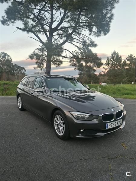 Usado BMW 320 Efficient Dynamics 163 CV (119 kW) 2013 Marrón Familiar