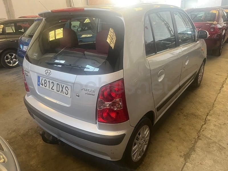 Usado Hyundai Atos GLS 63 CV (46 kW) 2006 Gris / plata Utilitario