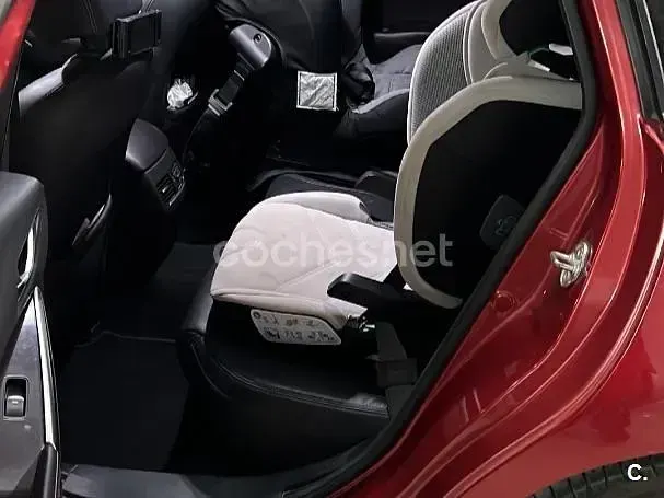 Usado Mazda 6 175 CV (128 kW) 2017 Rojo Familiar