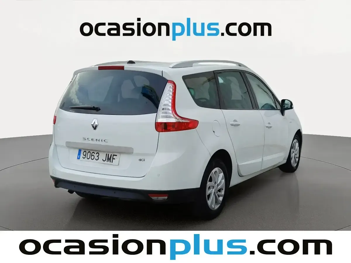 Usado Renault Scénic III LIMITED 130 CV (95 kW) 2016 Blanco Monovolumen