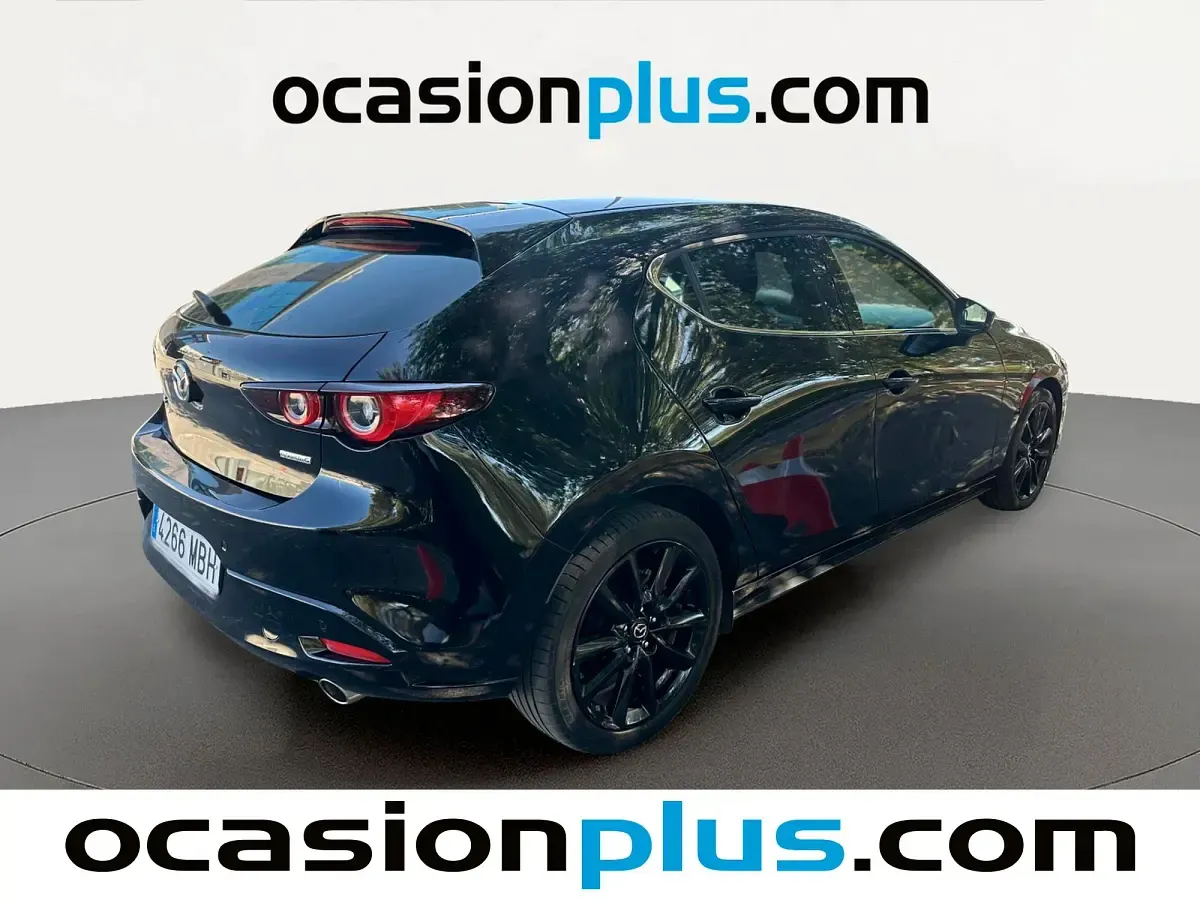 Usado Mazda 3 Homura-Line 122 CV (89 kW) 2022 Negro Utilitario