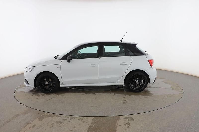 Usado Audi A1 Sportback Attraction 115 CV (84 kW) 2018 Blanco Utilitario
