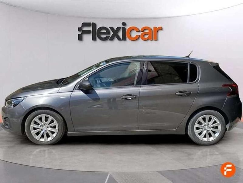 Usado Peugeot 308 SW Allure 131 CV (96 kW) 2020 Gris Familiar