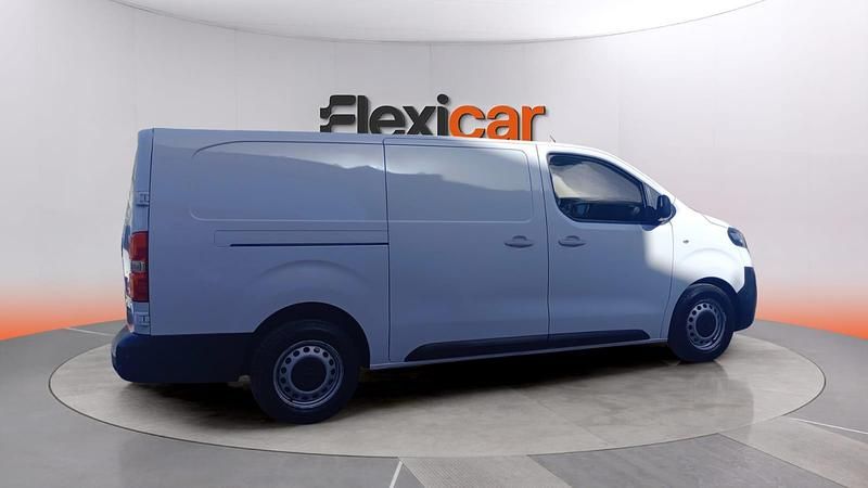 Usado Opel Vivaro 102 HP (75 kW) 2022 Branco Monovolume