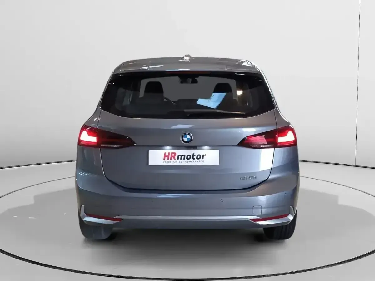 Usado BMW 218 Active Tourer 136 CV (100 kW) 2023 Gris Monovolumen