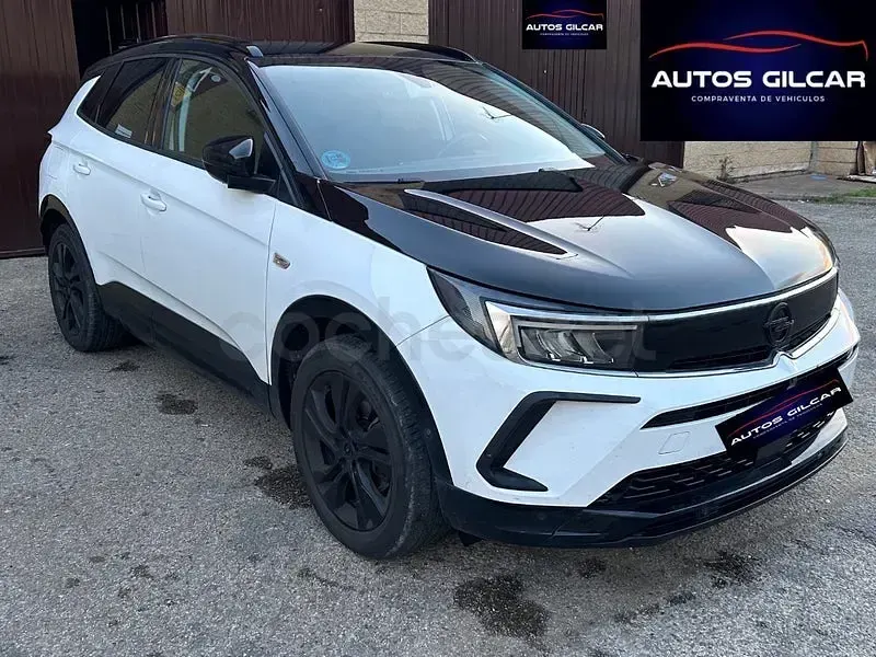 Usado Opel Grandland X GS Line 130 CV (95 kW) 2022 Blanco SUV