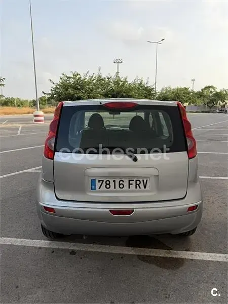 Usado Nissan Note Visia 88 CV (64 kW) 2007 Gris / plata Utilitario