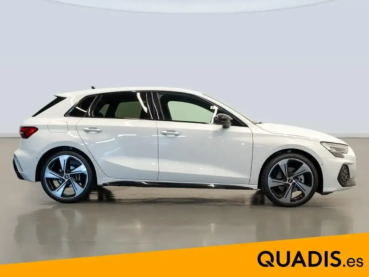 Usado Audi Q3 Sport 150 CV (110 kW) 2024 Blanco SUV