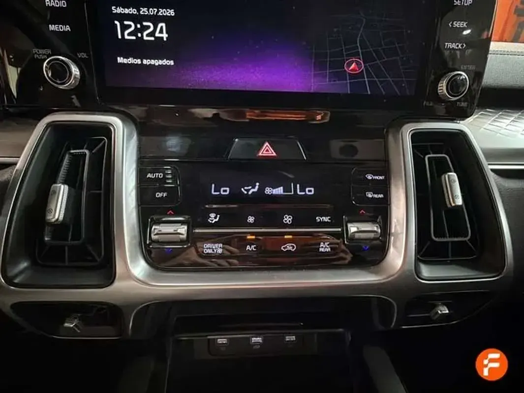 Usado Kia Sorento 265 CV (194 kW) 2024 Rojo SUV