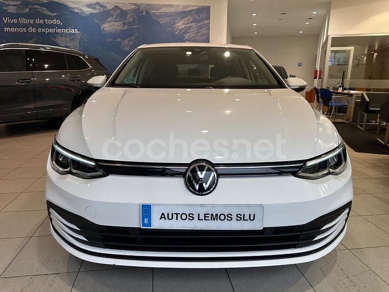 Usado VW Golf VIII Life 150 CV (110 kW) 2022 Blanco Berlina